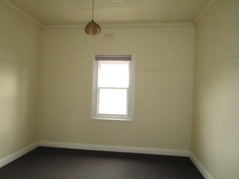 2 Kimberley Street, St Arnaud VIC 3478