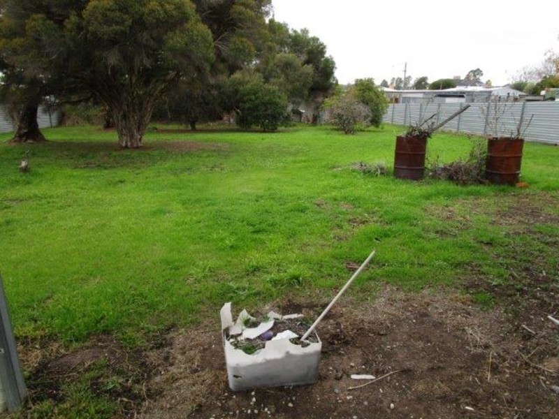 2 Kimberley Street, St Arnaud VIC 3478