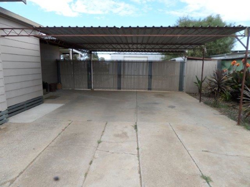 26A McCracken Avenue, Donald VIC 3480