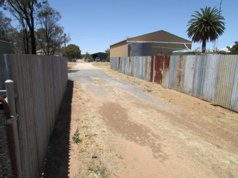 47 Swann Street, Brim VIC 3391