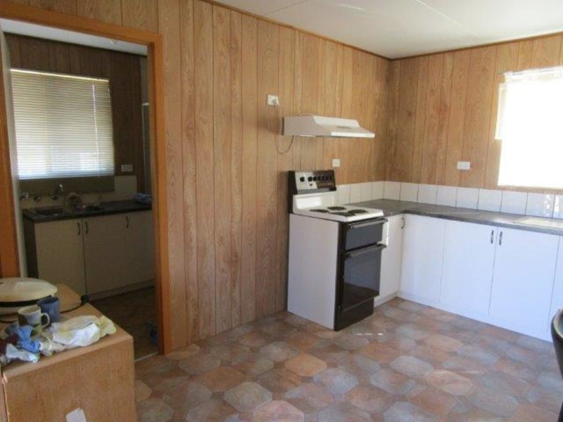 5 Gray Street, Donald VIC 3480