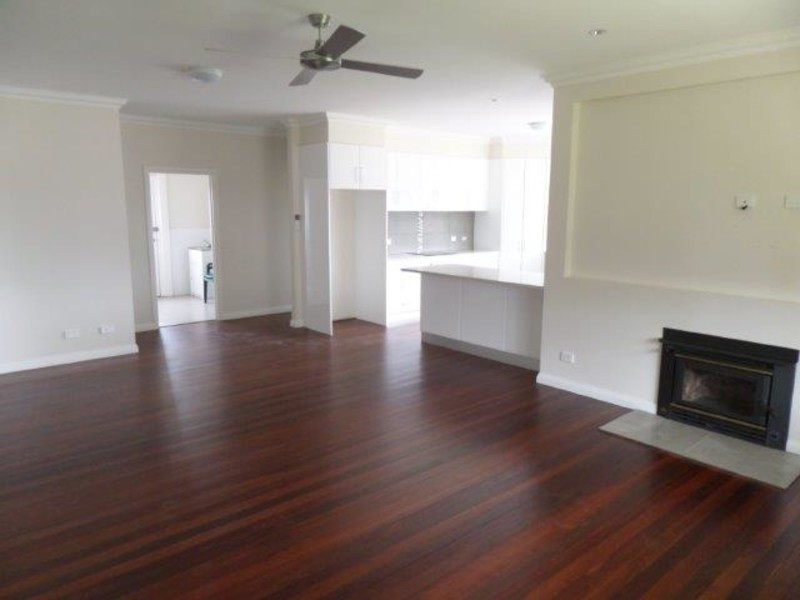 65 Lyle Street, Warracknabeal VIC 3393