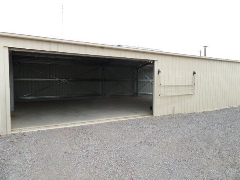 65 Lyle Street, Warracknabeal VIC 3393