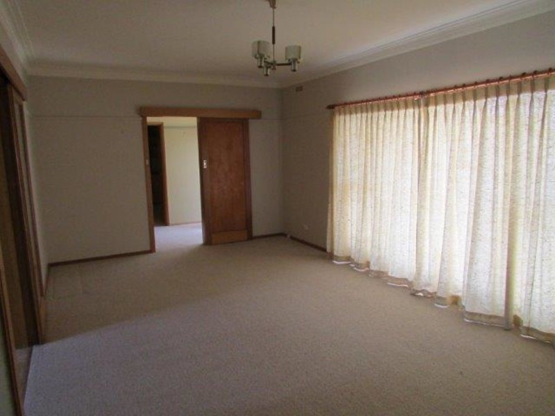 18 Gladstone Street, Beulah VIC 3395