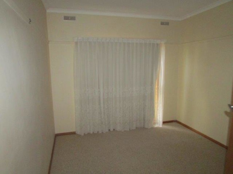 18 Gladstone Street, Beulah VIC 3395