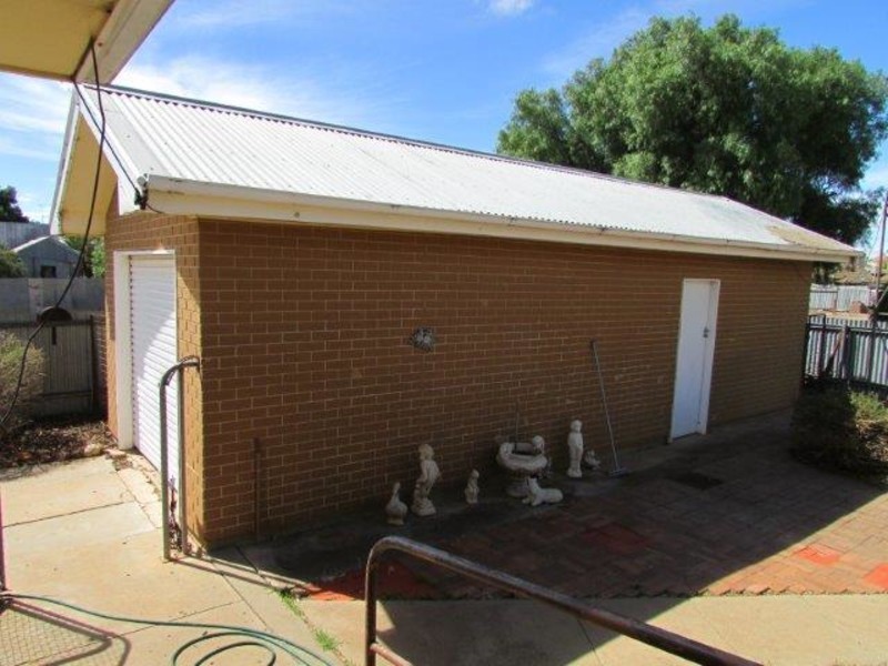 18 Gladstone Street, Beulah VIC 3395