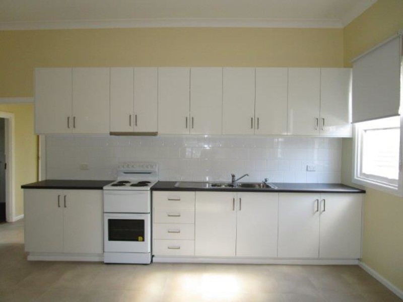 35 Gray Street, Donald VIC 3480