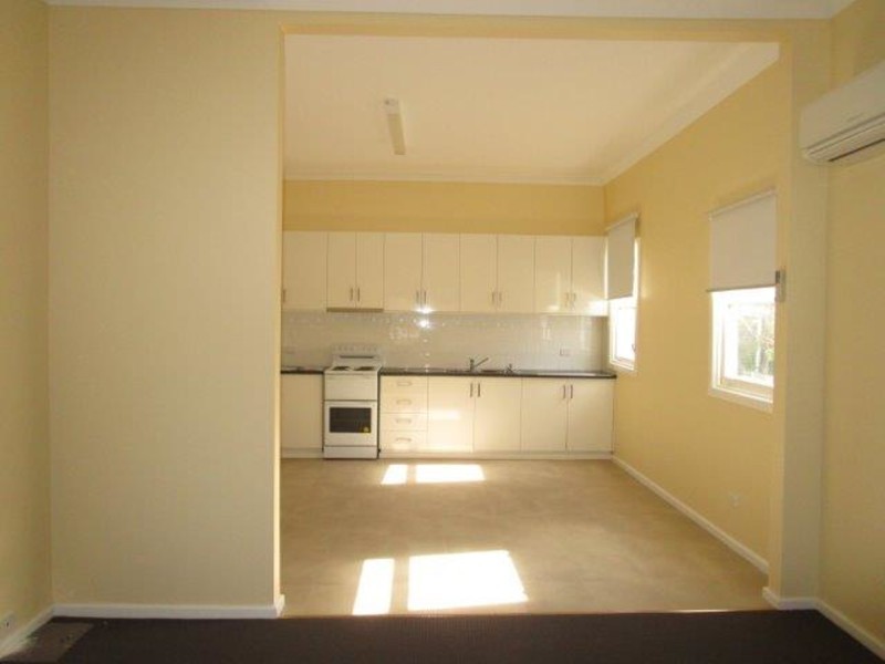 35 Gray Street, Donald VIC 3480