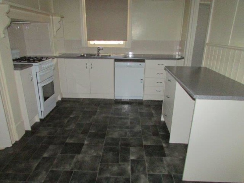 3 Rainbow Road, Warracknabeal VIC 3393