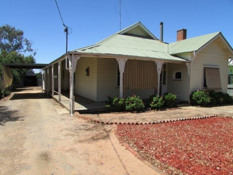 3 Rainbow Road, Warracknabeal VIC 3393