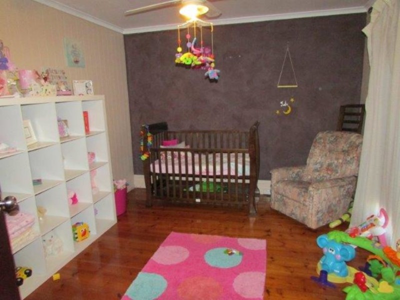 31 Hammill Street, Donald VIC 3480