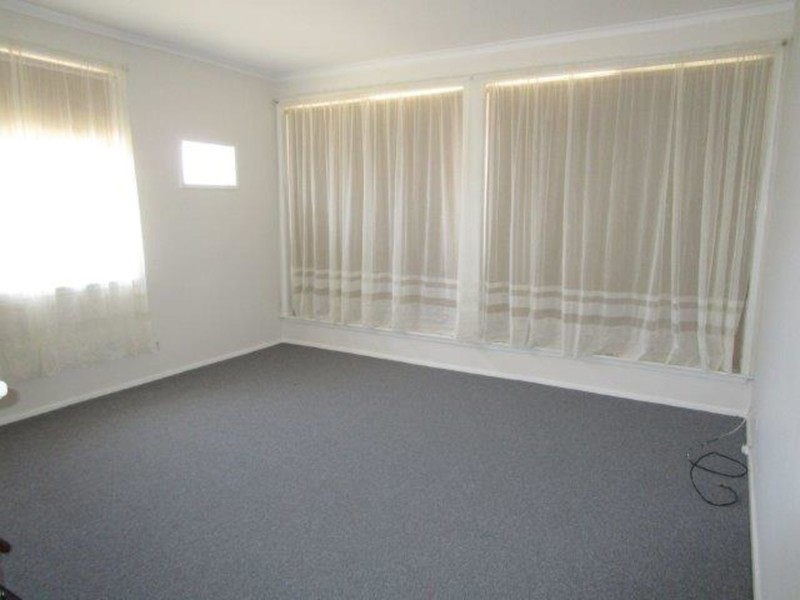 6 Watson Street, Warracknabeal VIC 3393