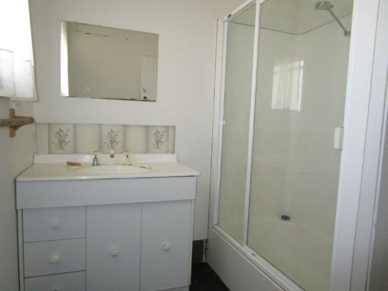 6 Watson Street, Warracknabeal VIC 3393