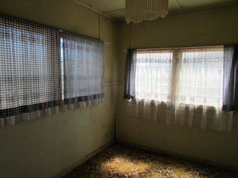 34 Cave Street, Donald VIC 3480