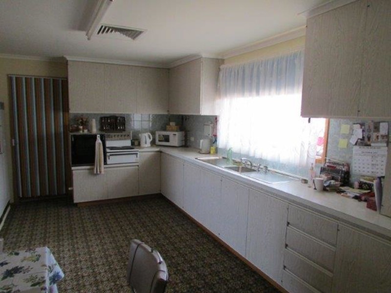 29 Brock Street, Woomelang VIC 3485