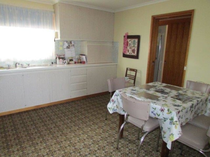 29 Brock Street, Woomelang VIC 3485