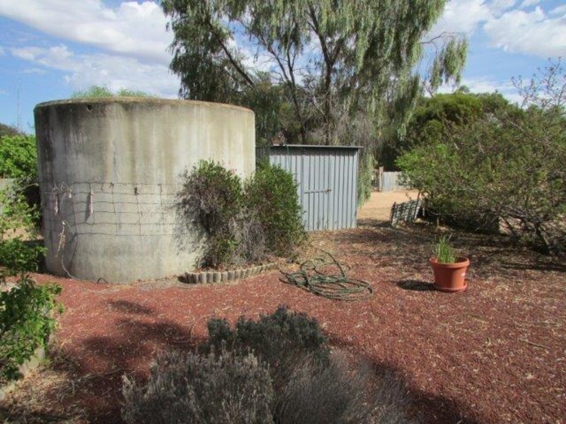 29 Brock Street, Woomelang VIC 3485