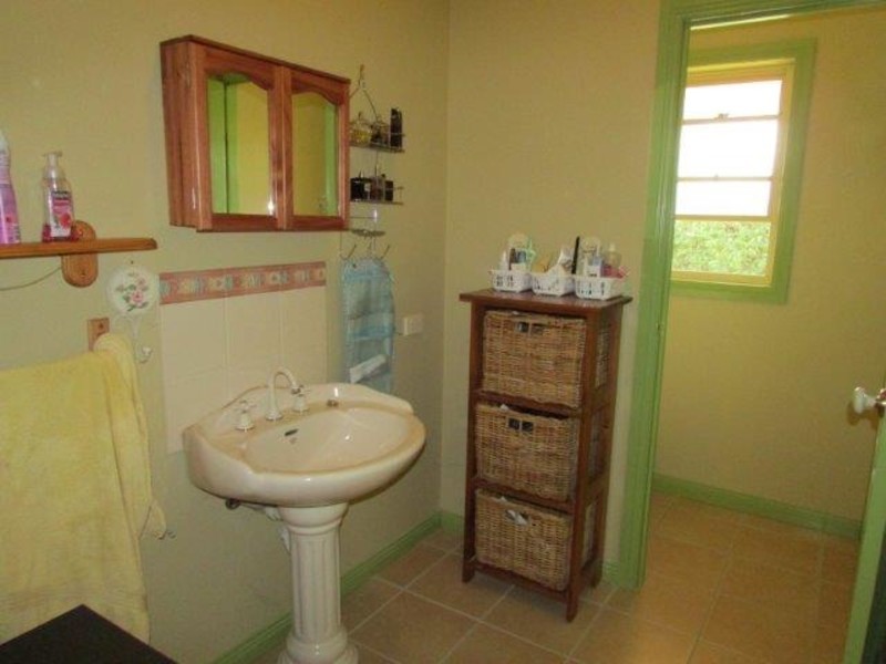 6 McLean Street, Warracknabeal VIC 3393