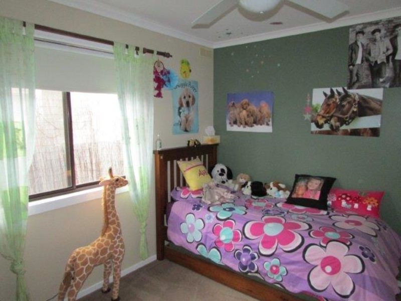 8 Queen Street, Rainbow VIC 3424