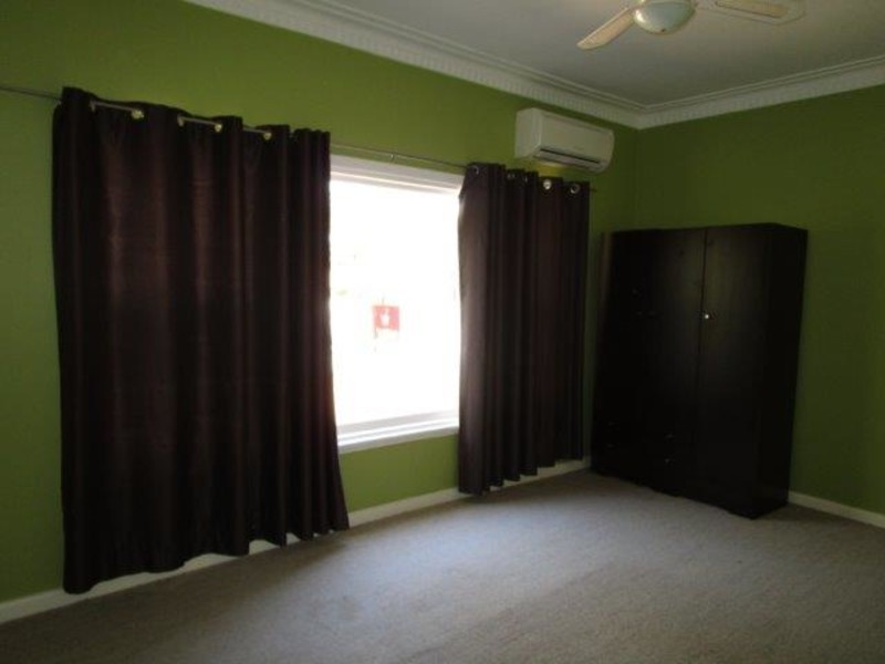 72 Lyle Street, Warracknabeal VIC 3393