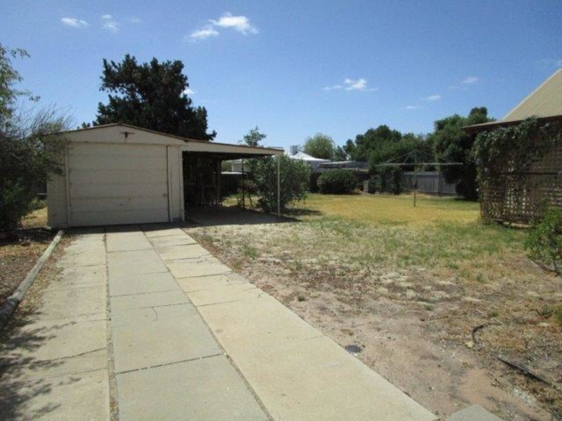 72 Lyle Street, Warracknabeal VIC 3393