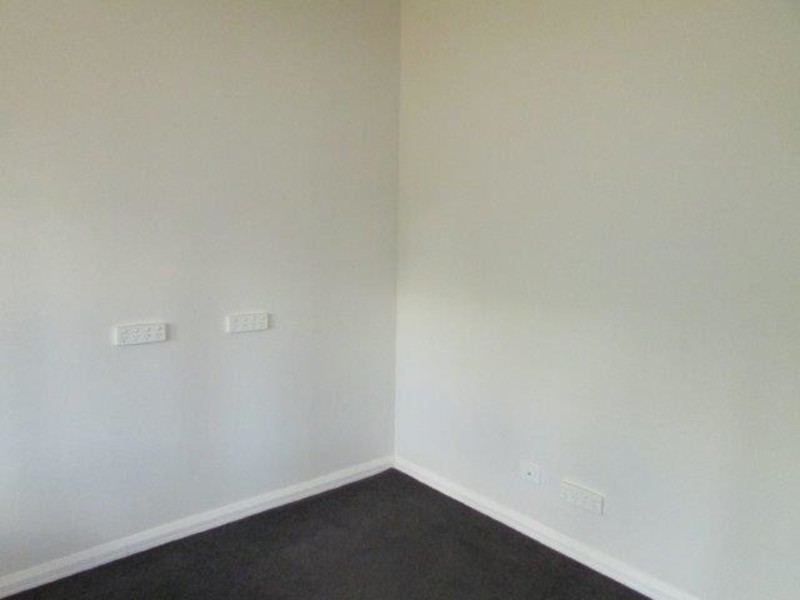 21 Napier Street, Donald VIC 3480