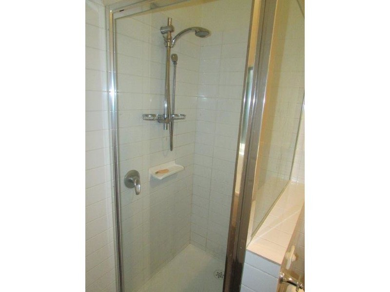 21 Napier Street, Donald VIC 3480