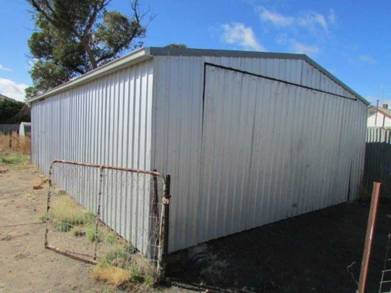 19 Anderson Street, Warracknabeal VIC 3393
