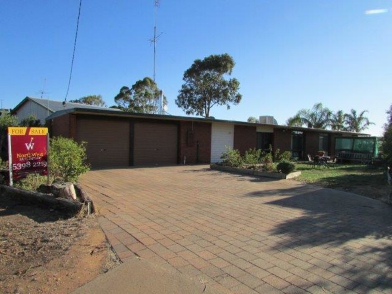 74 Aitken Avenue, Donald VIC 3480