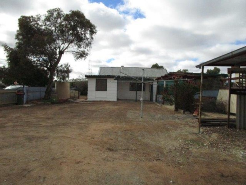 115 Cumming Avenue, Birchip VIC 3483