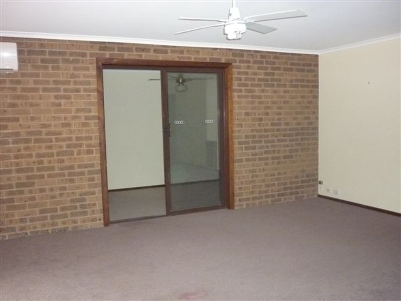 1/8 Mill Street, St Arnaud VIC 3478