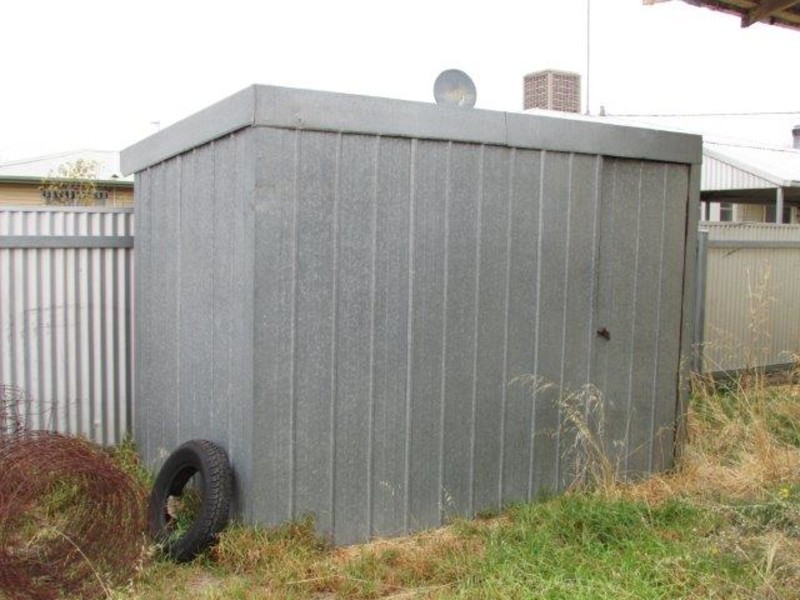 11 Clifford Street, Warracknabeal VIC 3393