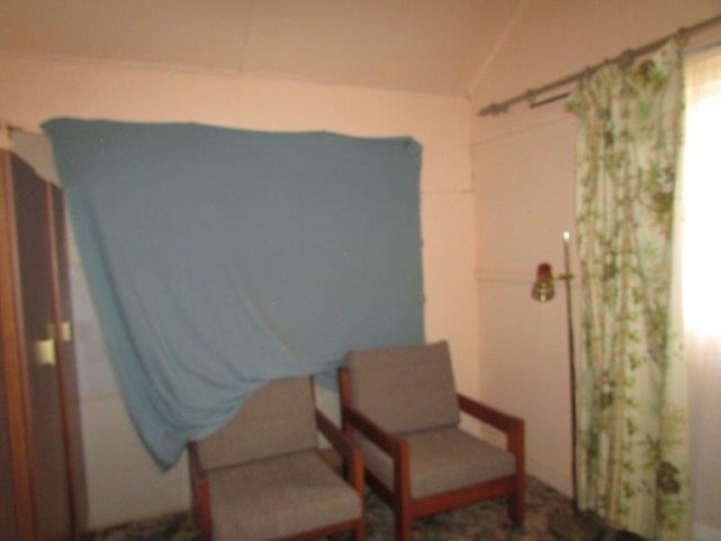 13 Molyneaux Street, Warracknabeal VIC 3393