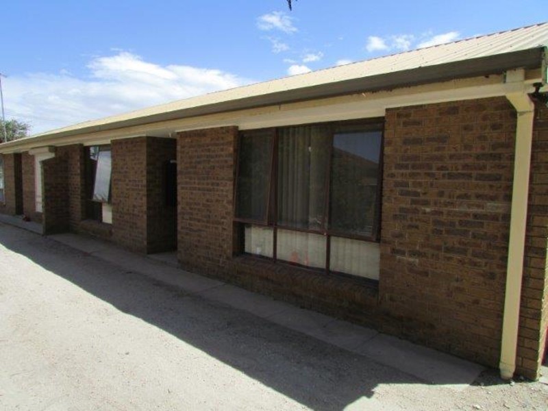 2/8 Mill Street, St Arnaud VIC 3478