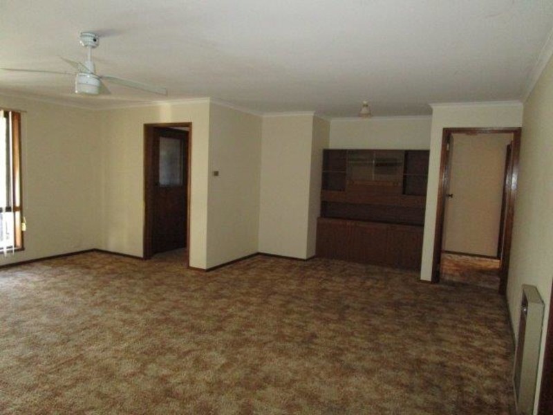 2/8 Mill Street, St Arnaud VIC 3478