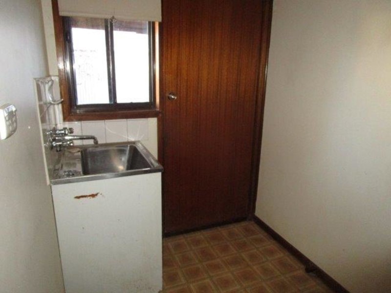 2/8 Mill Street, St Arnaud VIC 3478