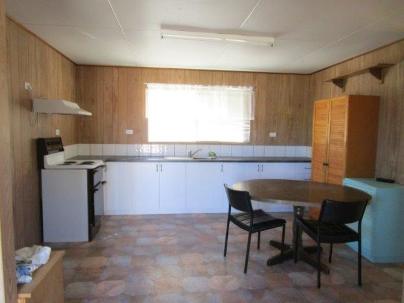 5 Gray Street, Donald VIC 3480