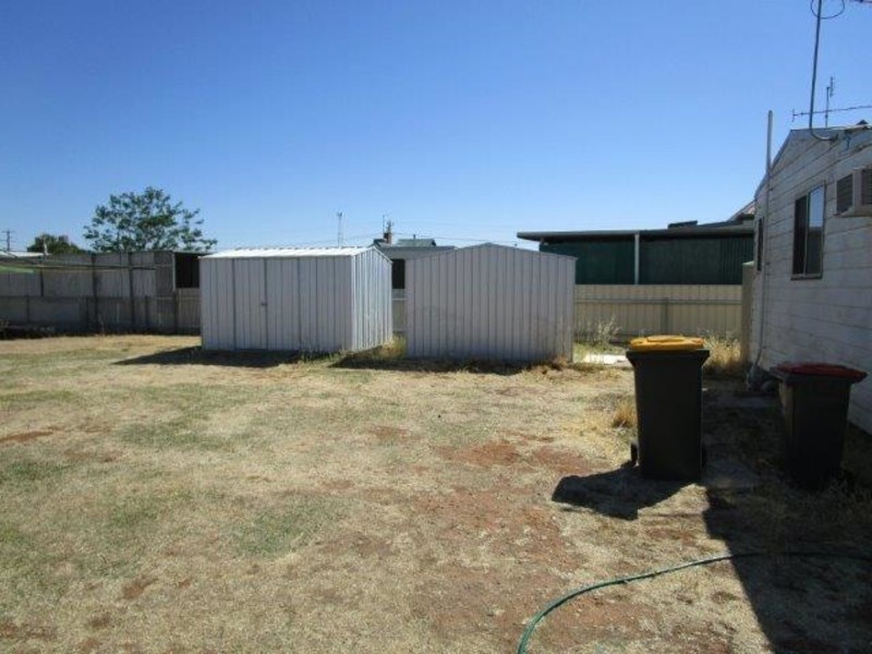 5 Gray Street, Donald VIC 3480