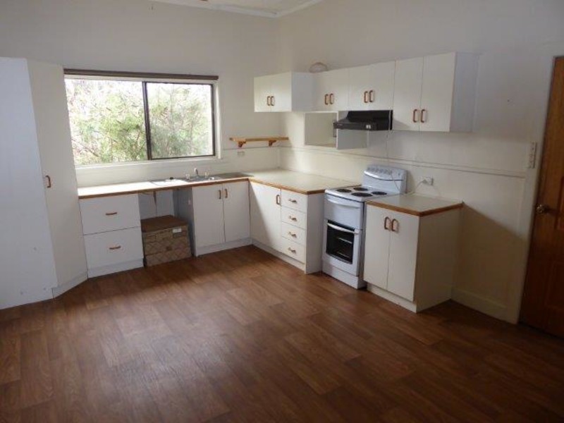 11 Shank Street, Warracknabeal VIC 3393