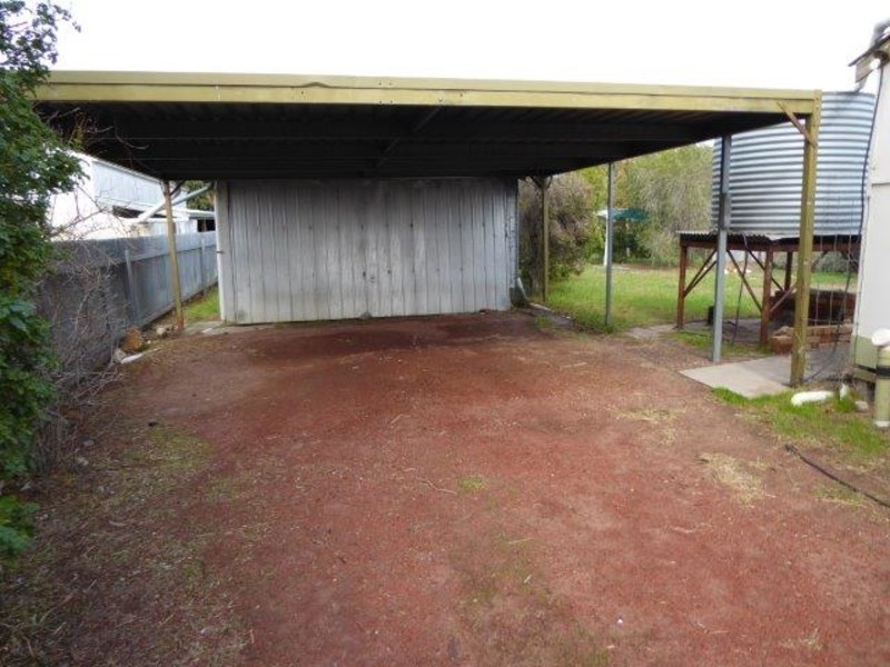 11 Shank Street, Warracknabeal VIC 3393