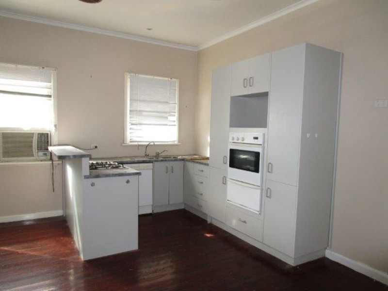 25 Devereux Street, Warracknabeal VIC 3393