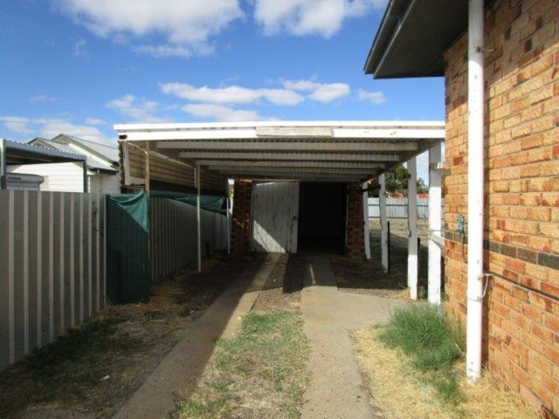 25 Devereux Street, Warracknabeal VIC 3393