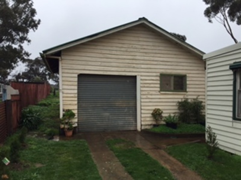 4 Edwards Street, St Arnaud VIC 3478