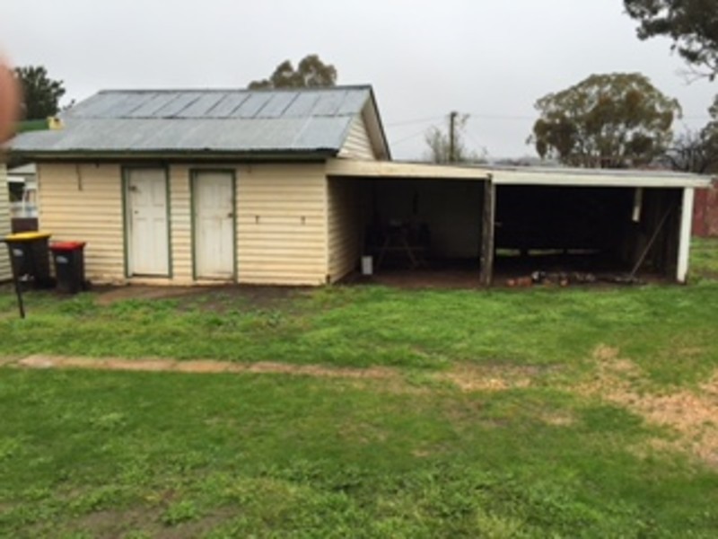 4 Edwards Street, St Arnaud VIC 3478