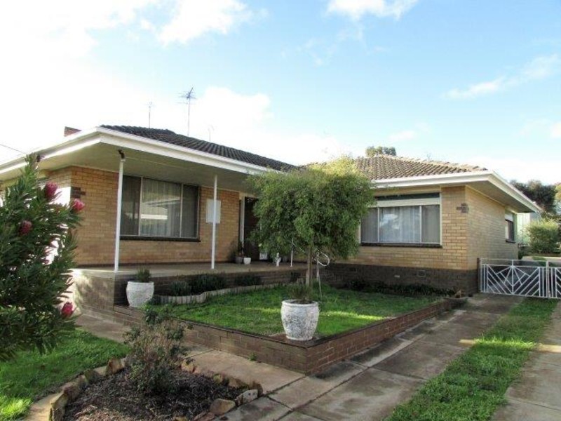 10 Clyde Street, St Arnaud VIC 3478