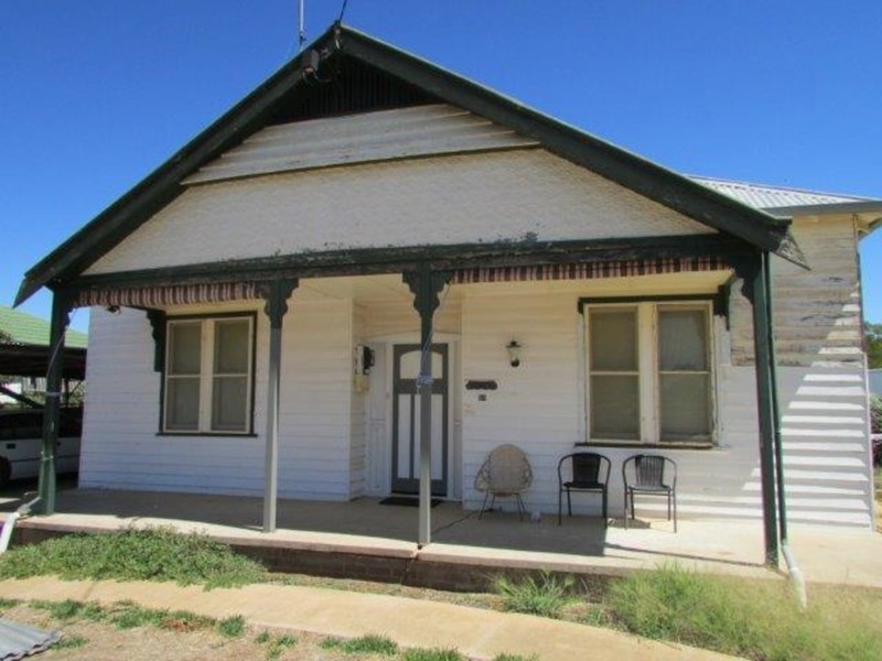 34 Cave Street, Donald VIC 3480