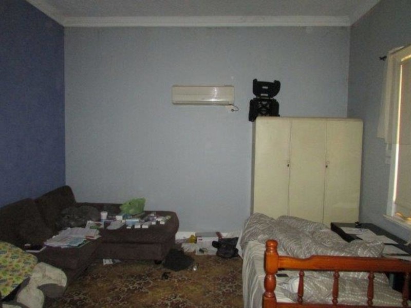 34 Cave Street, Donald VIC 3480