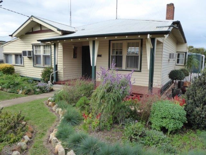 25 Deakin Street, Beulah VIC 3395