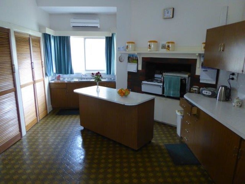 25 Deakin Street, Beulah VIC 3395