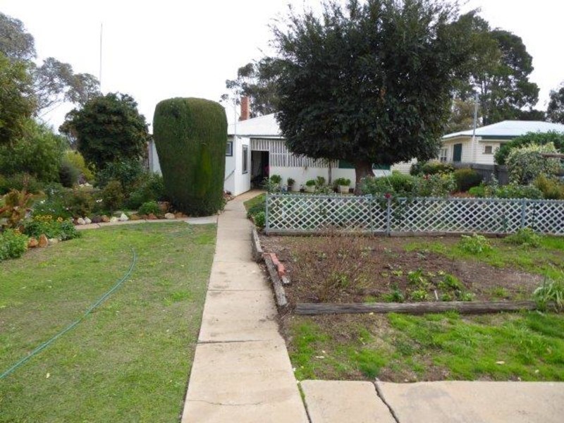 25 Deakin Street, Beulah VIC 3395